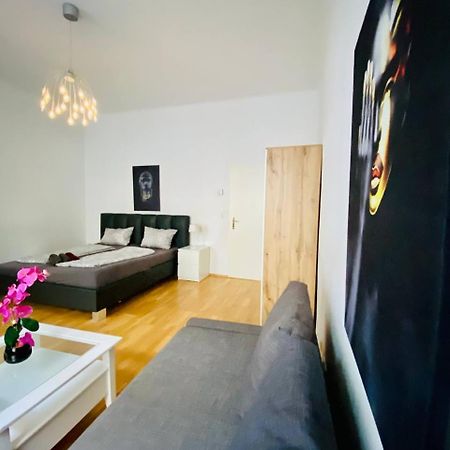 Family Apartment Th8 8 Wien Eksteriør bilde