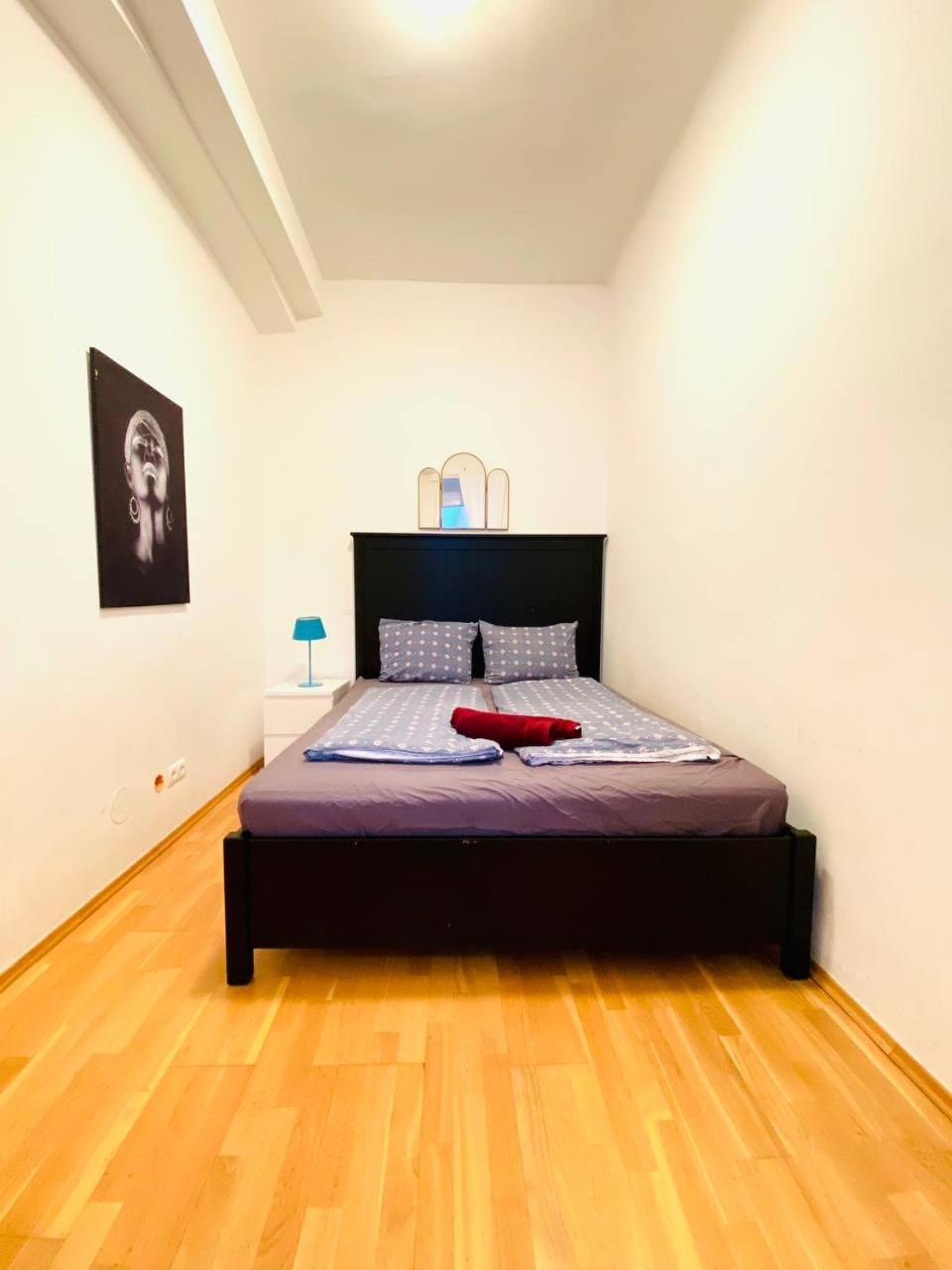 Family Apartment Th8 8 Wien Eksteriør bilde